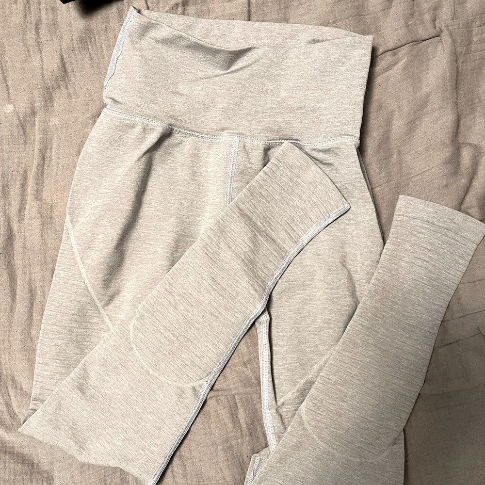 Alphalete Leggings